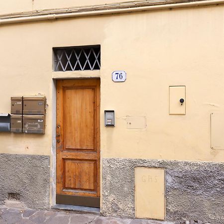 Sweet San Frediano Apartment Φλωρεντία Εξωτερικό φωτογραφία