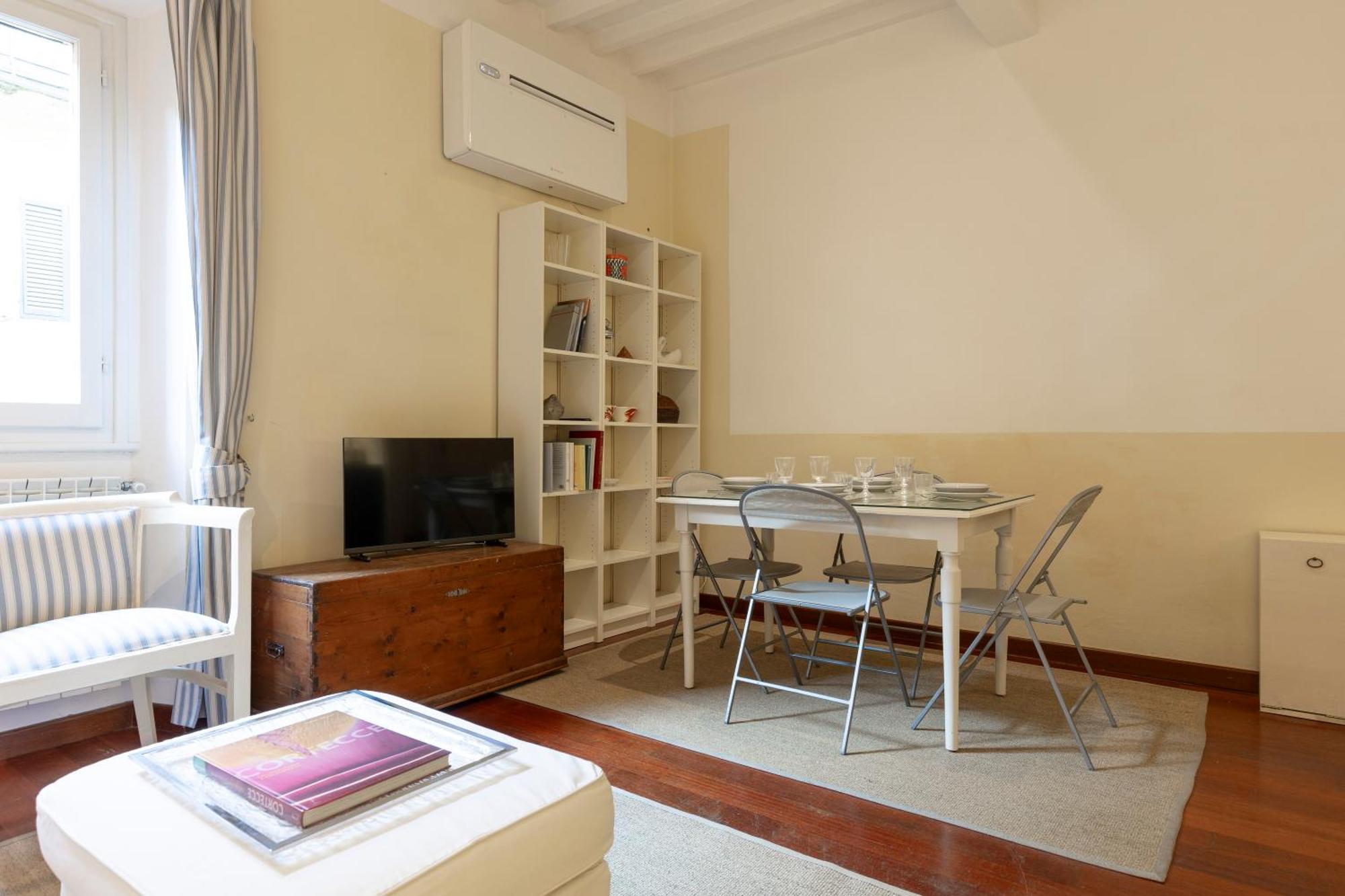 Sweet San Frediano Apartment Φλωρεντία Εξωτερικό φωτογραφία